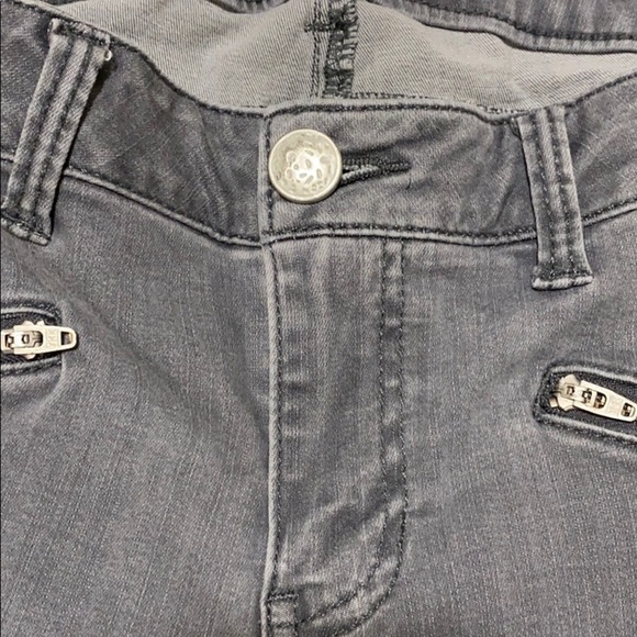 Cabi gray zipper moto pocket gray jeans size 6 - Picture 8 of 10
